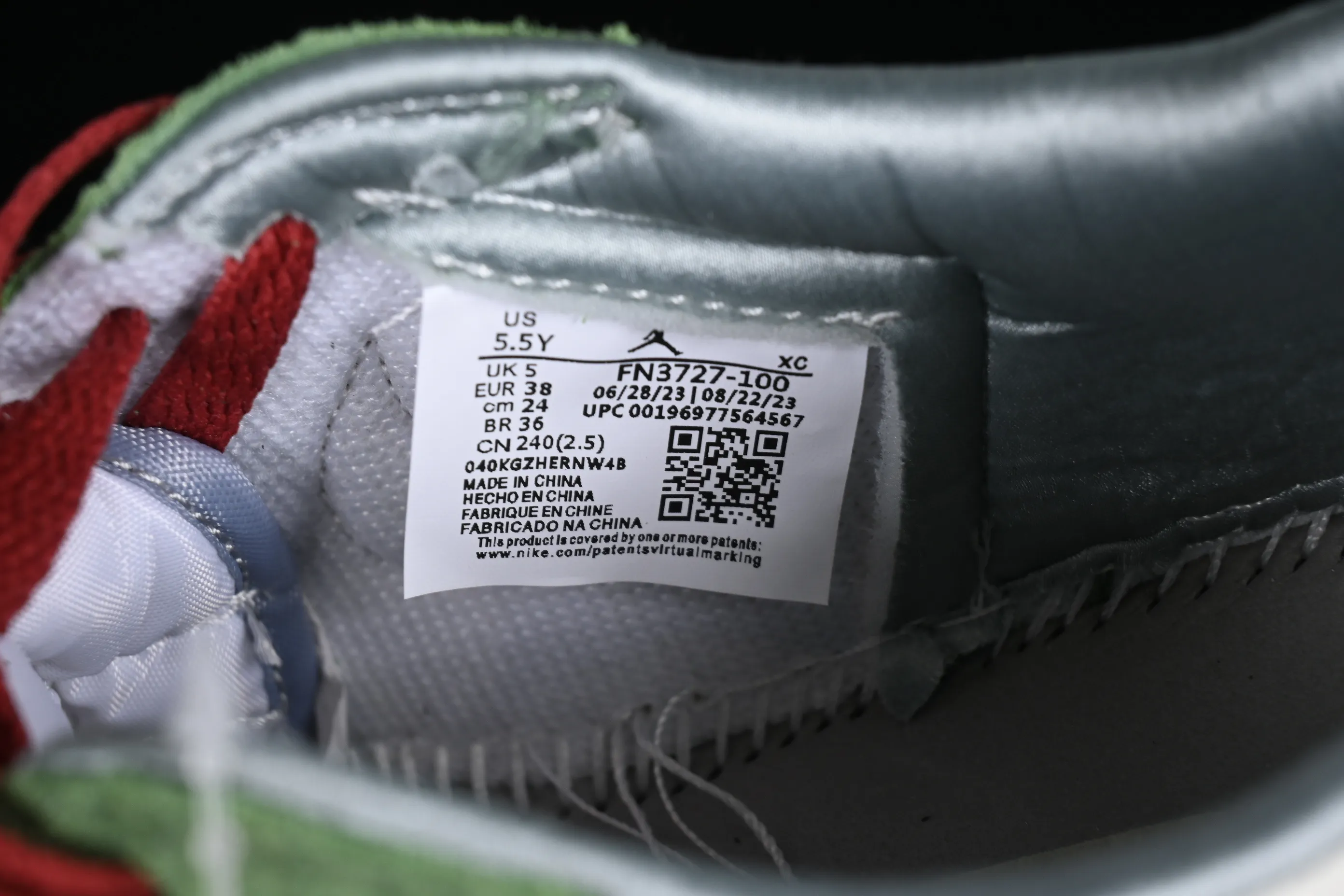 All categories Air Jordan Jordan series basketball shoes Air Jordan 1 Low Z version Air Jordan 1 Low CNY "Year of the Drago" AJ1 Joe 1 Year of the Dragon Limited Qinglong low-top cultural casual sneakers FN3727-100